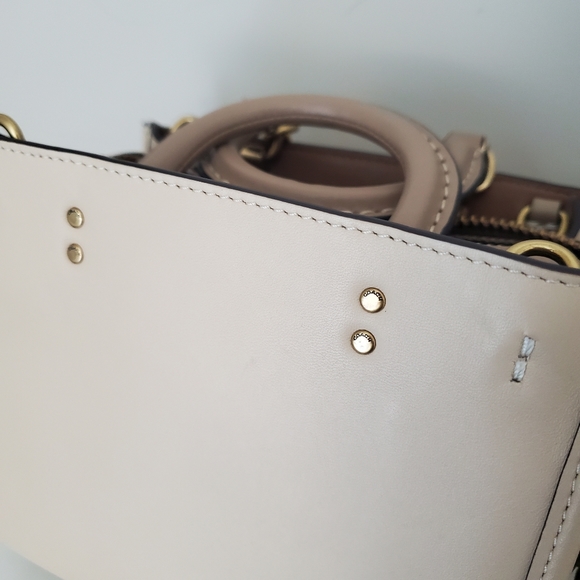Sold!!Rare Coach rogue 17 Ivory multi color - Picture 6 of 10